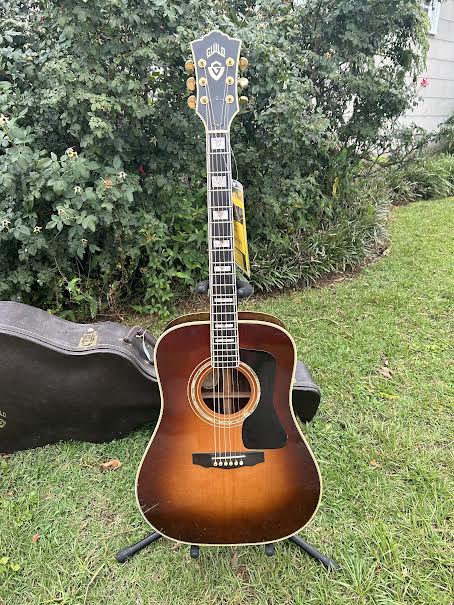 SOLD Guild D55 Dreadnought Rosewood Acoustic Guitar 1996 - Sunburst ...